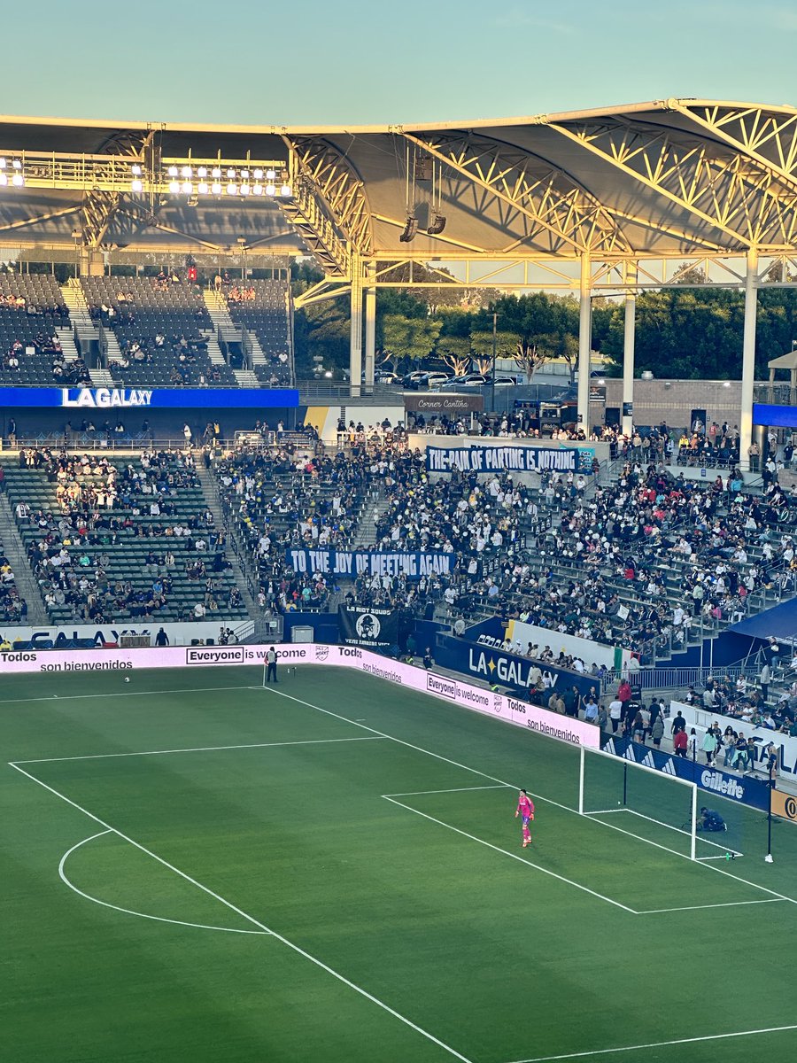 Corner Of The Galaxy tweet media