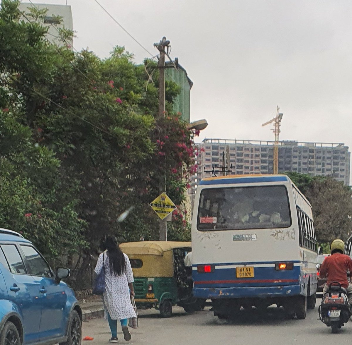 Girishkb's tweet photo. @btppubliceye @blrcitytraffic @BlrCityPolice @acpsouthtrf Don't private school bus have guidelines to be painted in yellow &amp;identify as school bus?These 2 bus ferrying only kids can be noticed near AECS Magnolia school, Bgtta road mrng 720-730am &amp;3pm.KA51D9970,KA526616 https://t.co/lqcpcKTrux