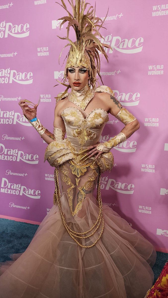 ParamountPlusMX's tweet photo. Simplemente @Gala_Varo 💖🤩🫦
#DragRaceMexico https://t.co/kwAMjV5cIq