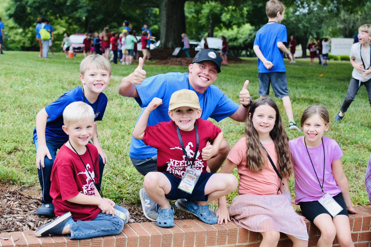 bbcofbennettnc's tweet photo. VBS — DAY THREE!

Join us for our FINAL night of Vacation Bible School TOMORROW at 6:00pm! 

** Dinner is available for EVERYONE in the fellowship hall from 5:00-5:45pm ** https://t.co/WZV5yLvYrM