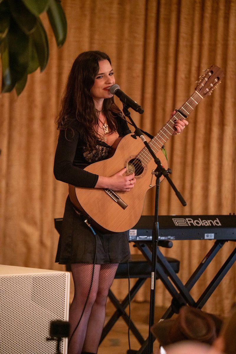 FREE MINT TOMORROW ❤️‍🔥❤️‍🔥❤️‍🔥

For holders of 5 DIFFERENT SONGS from the Another Life collection.

Snapshot tomorrow morning.

Mint starts at 2 pm EST

Visit the mint page, connect your wallet and use the bundle tracker to check your eligibility! 👇🏻

violettazironi.com/themoonband