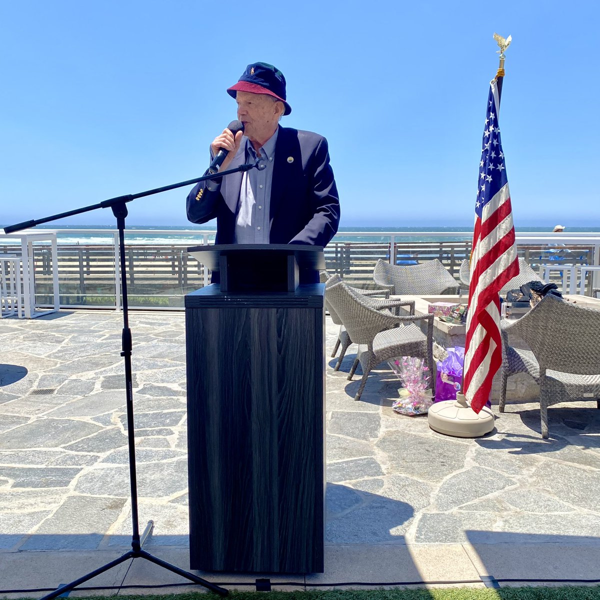 AsmDawnAddis's tweet photo. Today @CountyChambers held their State of the South County. Nonprofits, businesses, and public sectors were in attendance to hear updates from Supervisor Jimmy Paulding, Supervisor Dawn Ortiz-Legg and the Mayors of Pismo Beach, Grover Beach and Arroyo Grande. #AD30 https://t.co/UmntYbzb6S