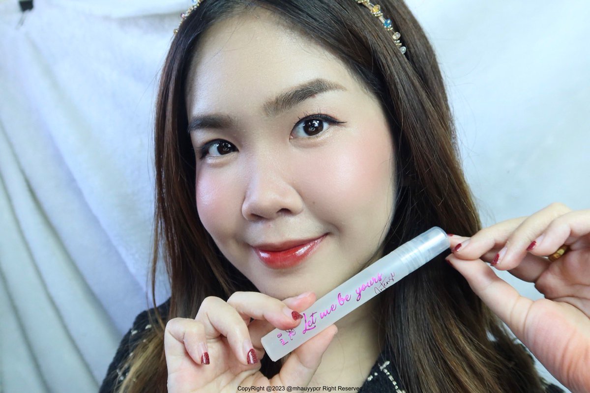 mhauyypcr's tweet photo. น้ำหอมของแบรนด์  AR  กลิ่นเดิมแต่สูตรใหม่ ! ติดทนกว่าเดิม กลิ่นหอมมาก เราชอบเอามาฉีดที่ผม กลิ่นทนทั้งวันน พกพาง่ายมากน้อนเล็กกระทัดรัด ราคาแค่ 59฿ เองแนะนำๆ #รีวิวเซเว่น #เซรั่มน้ำหอม https://t.co/sNEKpKmeMQ