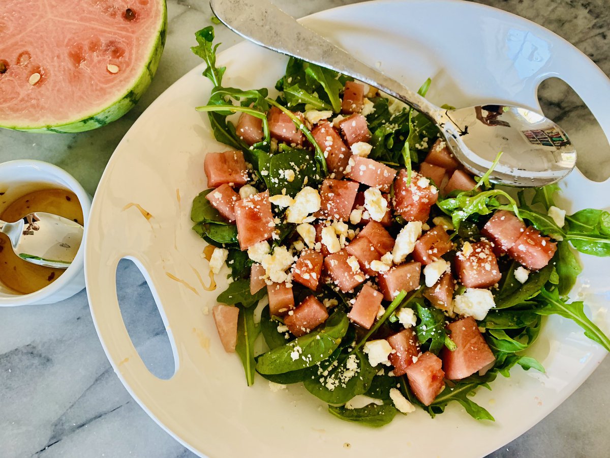 genabellrecipes's tweet photo. Hot Honey Watermelon and Feta Salad! It’s the best way to kick off summer. 
#Salads #Recipes #HotHoney #summertime https://t.co/NKMtOhqMSt