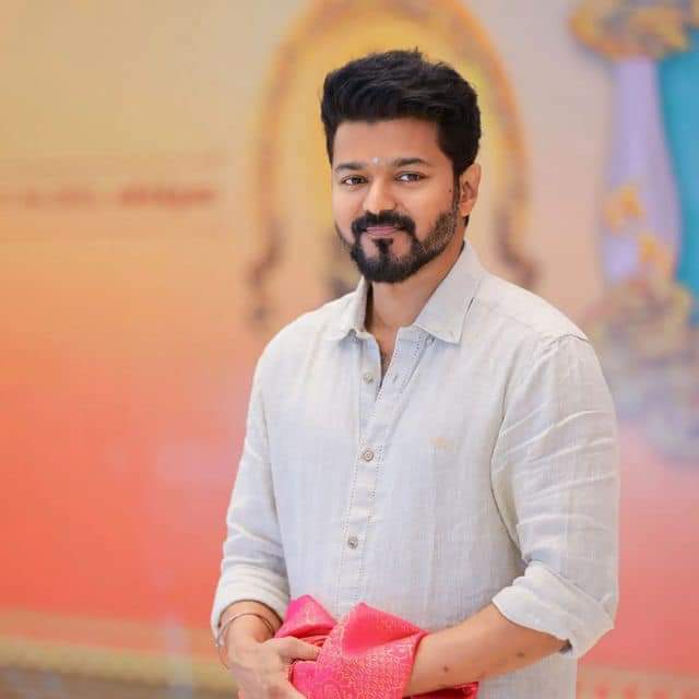 HaPpy Birthday @actorvijay Annovvv...  🤩🤩🤩❤️❤️❤️  Love you naa 😘😘😘
நினைவு தெரிஞ்ச நாள் la இருந்து இப்ப வரைக்கும் உங்களுக்கு மட்டுமே ரசிகன்..
                    🤩🤩🤩❤️❤️❤️😘😘😘
#HBDDearThalapathyVijay #LeoFirstLook
#HBDThalapathyVIJAY