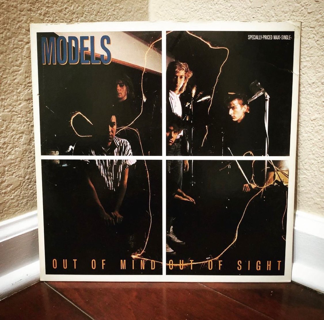 For the week ending June 21, 1986, Models peaked at #37 (!!!) on the #billboardhot100 chart with Out Of Mind Out Of Sight. Used to hear it a lot on our two pop stations, Stereo 98 & Q107. Shoulda been a top 10 hit. 🤷‍♂️

#models #outofmindoutofsight #todayinpopmusic #onehitwonder