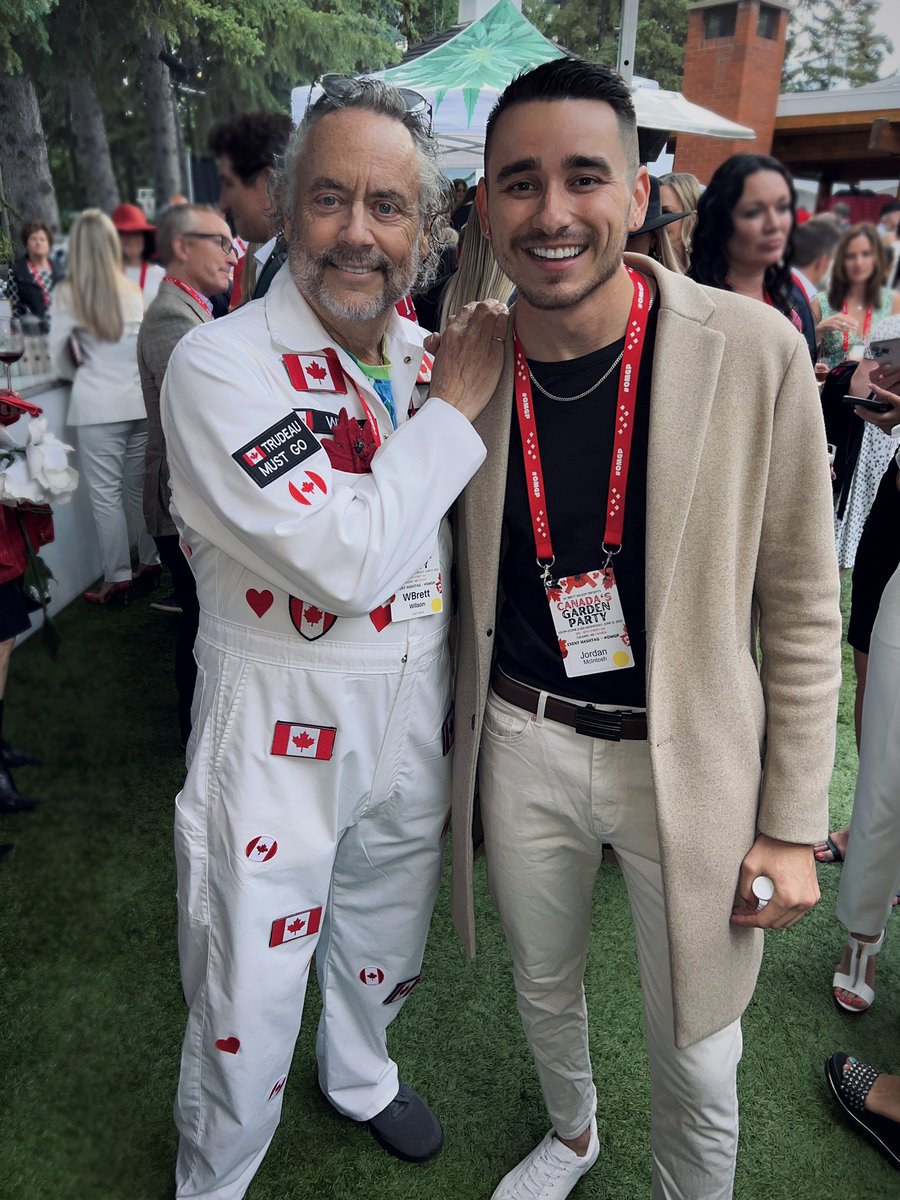 .<a href="/WBrettWilson/">* W. Brett Wilson *</a> #OMGP