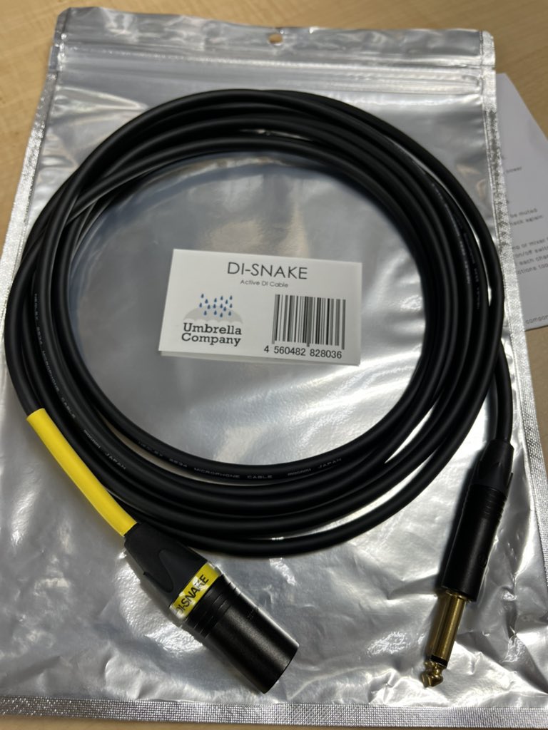 UmbrellaCompan5's tweet photo. DI-SNAKE 特注仕様でオーダーいただきました!
ケーブル色を黒、プラグはミュート機構 無しのNP2X-Bです。
#UmbrellaCompany
#DISnake
#DIケーブル
#DI
#ケーブル
https://t.co/BDYwWIFEVH https://t.co/9KDh3BRmBs