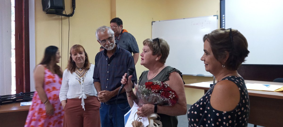 💙 Se rindió homenaje por su invaluable contribución en los casi 20 años del Seminario Internacional de Periodismo y Turismo a Hilda Prieto Menéndez (Cuba), destacada en el comité organizador, y a colegas que han sido promotores de la participación internacional como...