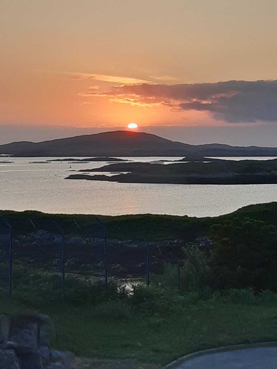 Sunrise over #wiay #Benbecula