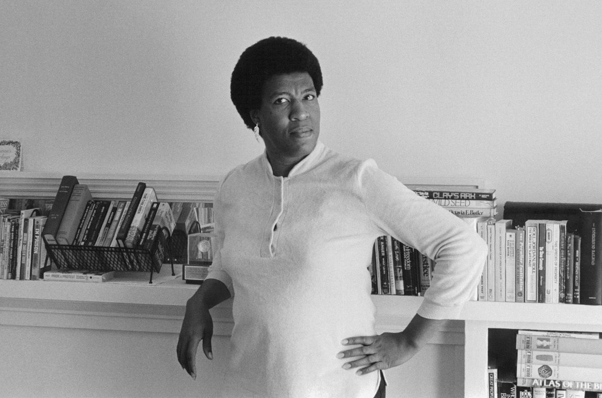 The late Octavia E. Butler was born 76 years ago today in Pasadena, CA.

She was the first science fiction writer to receive a MacArthur “genius” Fellowship and the first Black American woman to win widespread recognition writing in that genre.

📷: #OctaviaButler by Patti Perret