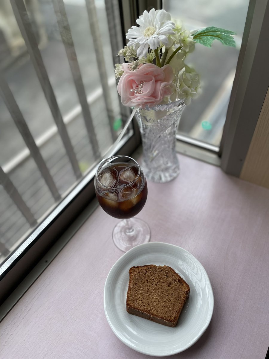 #ThursdayMotivation
#EverydayMotivation
#morningcoffee 
#waterbrewedcoffee
#inthecloudymorning
#specialeditions
#水出しコーヒー
#飯テロ朝の部
#塾講師喫茶部
#おうちカフェ
#キリトリセカイ
#ファインダー越しの私の世界 
#写真で伝えたい私の世界 
#写真好きな人と繫がりたい
#iPhone12mini