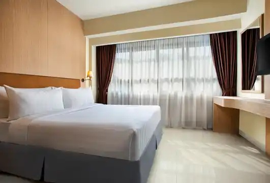 MadeLukman2's tweet photo. Hallo semuanya aku ada jual voucher hotel atria residences nih buat 2-3 jul, tadinya aku booking untuk nonton konser dewa 19.
siapa tau ada yang minat juga bisa langsung dm aku ya, aku jual 600k aja
kapan lagi 600k udah dapet di atria + ada buthtub nya
#hotelmurah #hoteltangerang https://t.co/L3qL3sF9XA