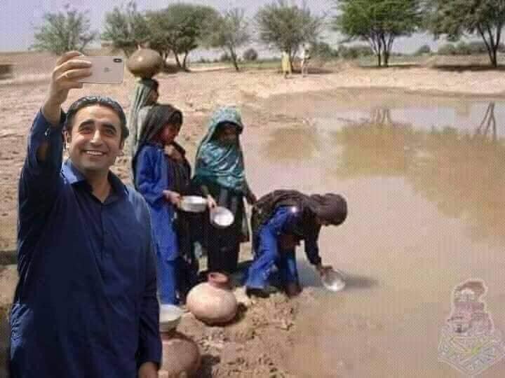 MuhammaddNawaz's tweet image. جس بندے نے بھی پیپلزپارٹی کی ناکام حکومت کی عکاسی کرنے کیلیے یہ تصاویر ایڈیٹ کی ہیں, کمال کردیا
انہیں آگے شیئر نہ کرنا زیادتی ہوگی اسکے ساتھ  👇👇