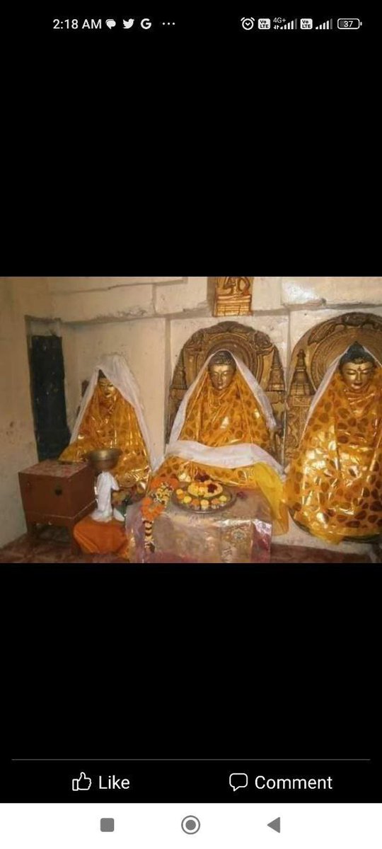 #BrahmanisationOfBuddha 
बुद्ध राष्ट्र से ब्राह्मण राष्ट्र कैसे बना दिया!
 यह भारत के भोले लोगो को पता नही चला! बुद्ध का सारा साहित्य चुराया ब्राह्मणों ने और काल्पनिक कहानी बनाकर भारत के लोगो को मूर्ख बनाया!!
#भारत_में_बुद्ध_ही_चलेंगे