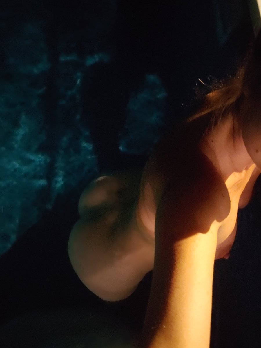 AviMuun's tweet photo. Anyone want to join me for a night swim?
https://t.co/0ee100j9Vg https://t.co/DouxYad40f