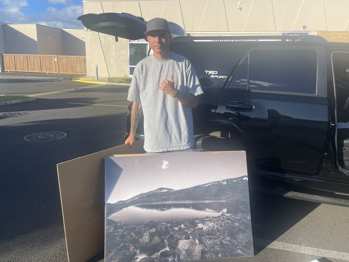 Another happy customer. Lake Waiau #maunakea