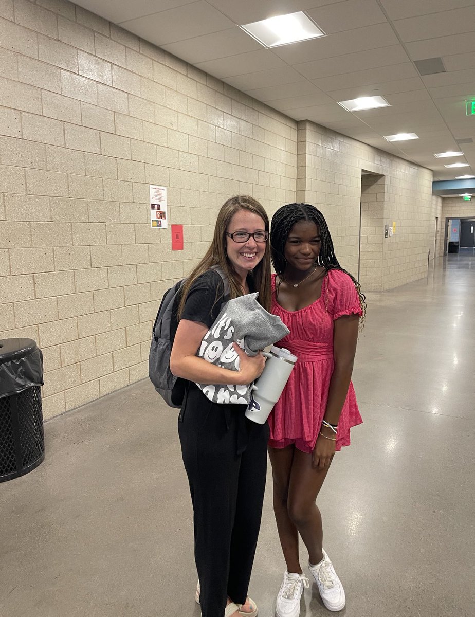 CarlyMaloney8's tweet image. What an incredible experience learning from @BellenTheBee today at R and R! She is brave and inspiring! We can make changes every day to have more inclusive classrooms &amp;amp; need to encourage students to be an active part of the changes! #TeachInDavis