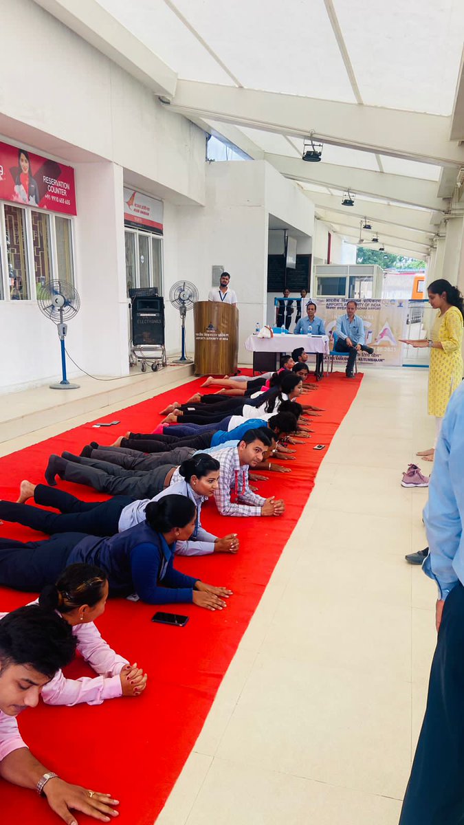 AAIIXSAirport's tweet photo. 9th International Yoga Day celebrations at #AAI's #Silchar Airport. Participants enthusiastically took part to spread the message of healthy lifestyle and well being under the guidance of yoga expert Mr. Biprashish Chakraborty. #fitness #tranquality #yogaforVasudhaivaKutumbakam https://t.co/t7kNhtuDLz