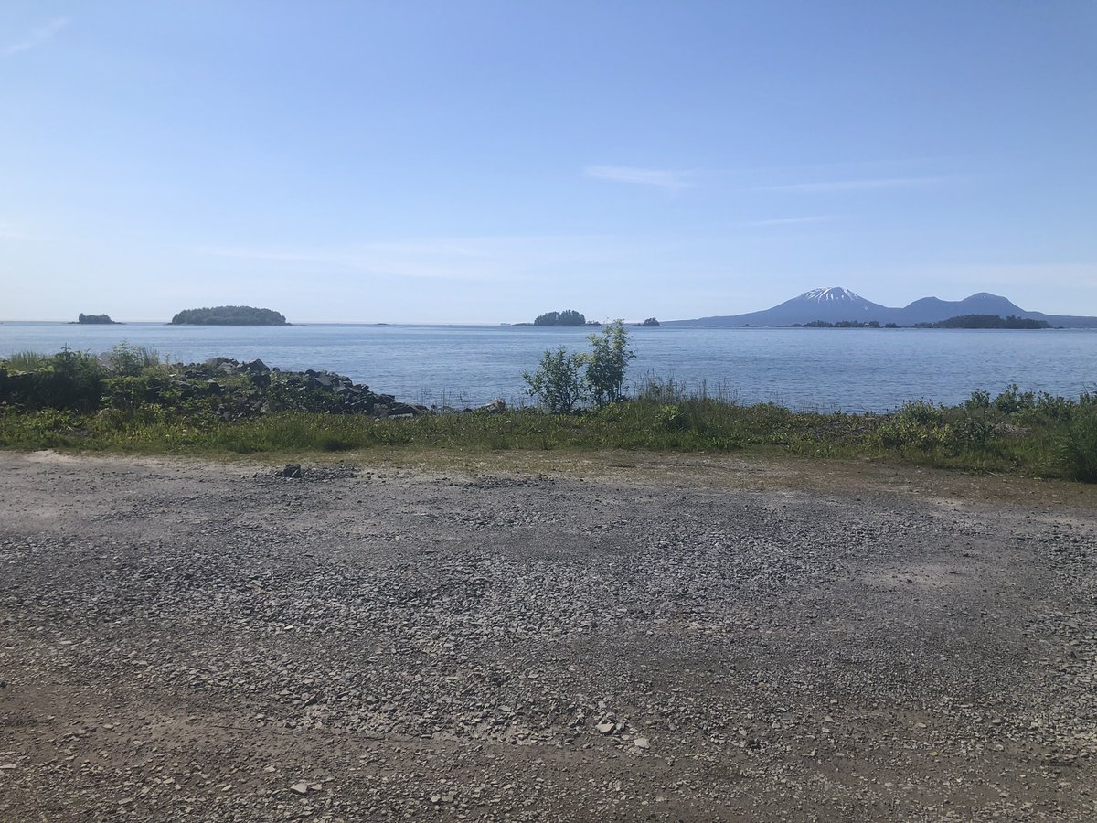 alaskamom2002's tweet photo. @gomer2323 View from the patio https://t.co/1JxQHd6oy7