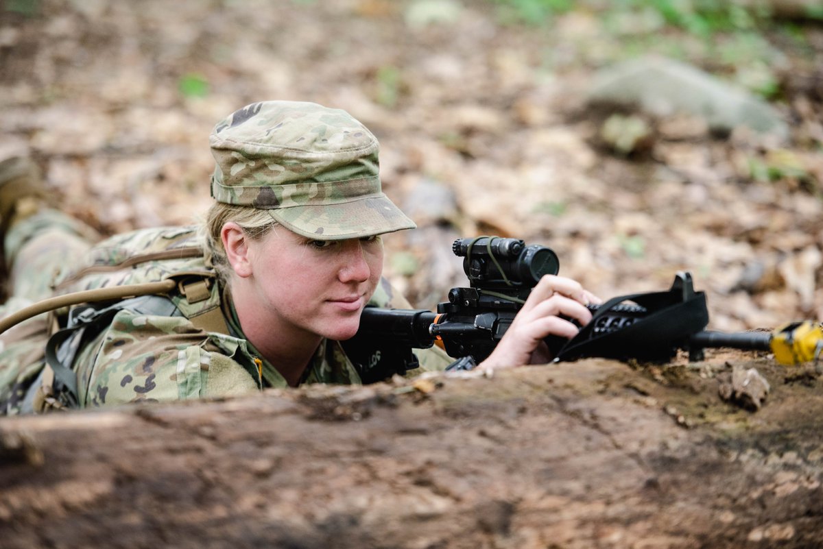 'Keep Your Head on a Swivel, Cadets!' Cadet React to Contact during Cadet Field Training at Camp Buckner. Training is conducted and facilitated by members of the 1st Brigade Combat Team, @82ndABNDiv 🇺🇸⭐️

Click for more: bit.ly/3XrTSTG

@USArmy | @GoArmy | @SecArmy
