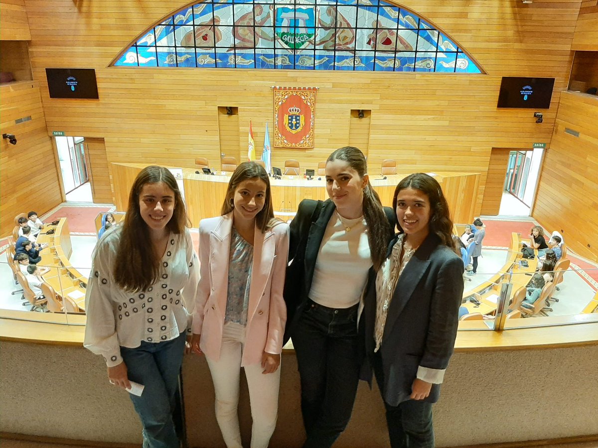ColegioApostol's tweet image. Nuestro equipo Morriña ganador del proyecto #YouthAmbassadors e irán a Bruselas como premio. Enhorabuena!!! 🇪🇺🇪🇺🇪🇺 @in_galicia @InjuveSpain @Europarl_ES