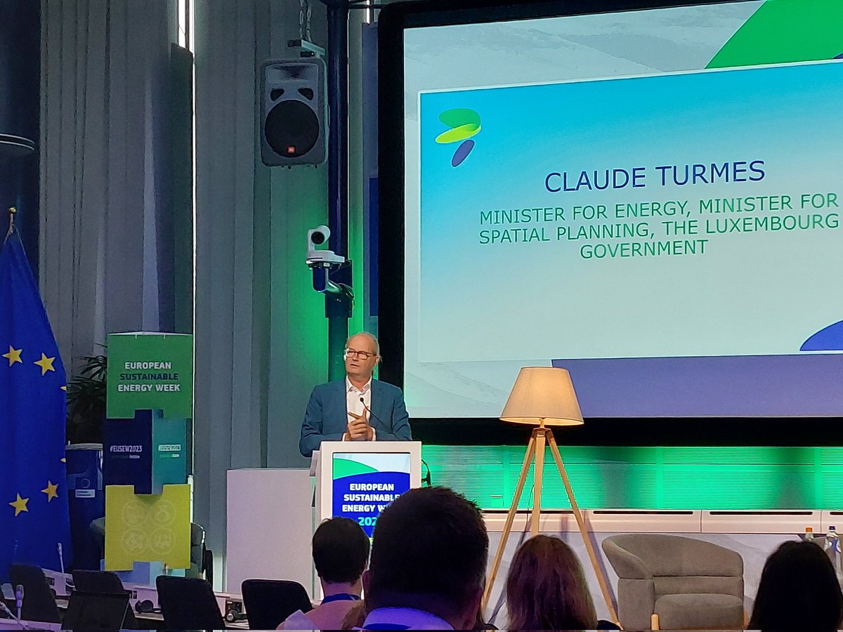 Michael Villa tweet media