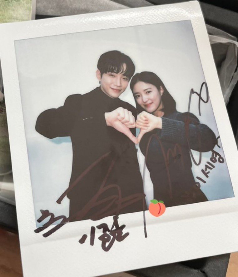 2530family's tweet photo. i belong to this kdrama era https://t.co/H04E0xFDbo