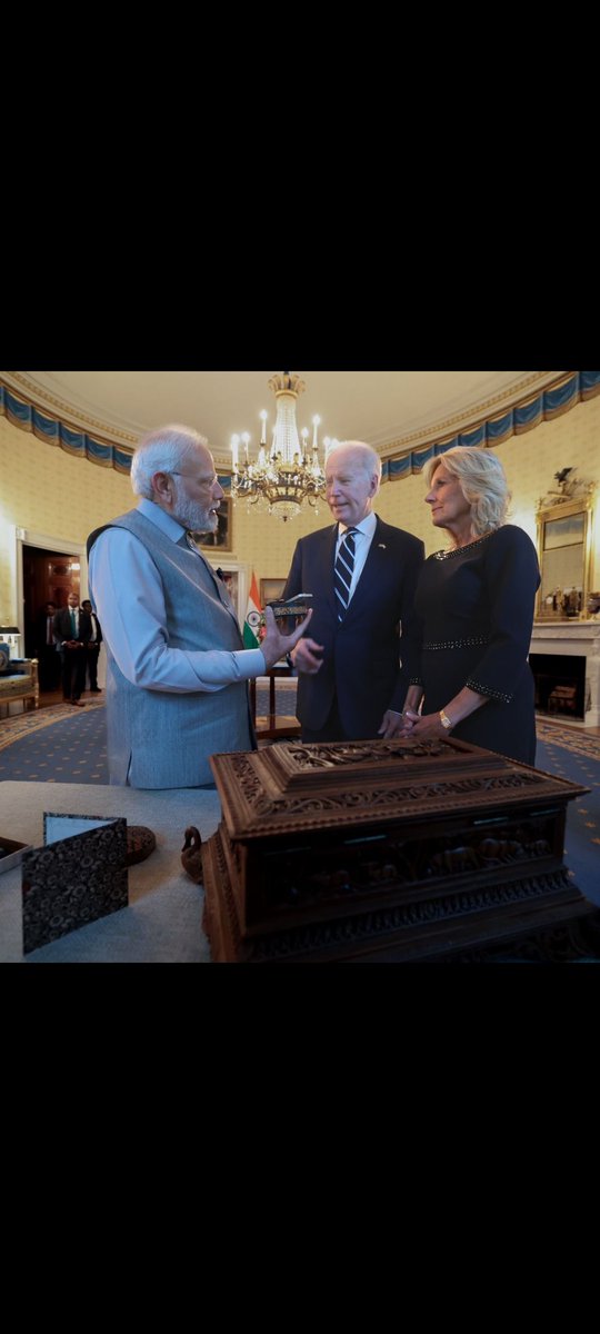 iamprem's tweet photo. PM @narendramodi was warmly welcomed by @POTUS @JoeBiden and @FLOTUS @DrBiden at the @WhiteHouse.Us.America https://t.co/N2bONuAp5e