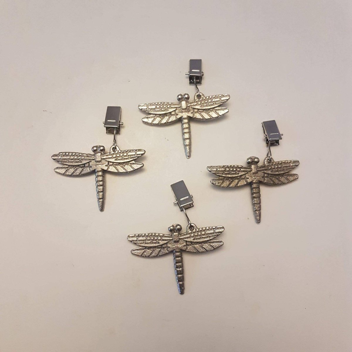 PalacePainted's tweet image. Tablecloth weights picnic table weights dragonflies tuppu.net/f6fbd0ee #paintedpalace2015 #Etsy #RestaurantTable