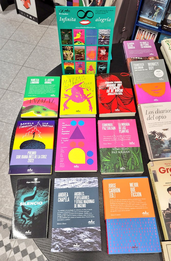 LVictorJara's tweet photo. Editorial de la semana: @edalmadiaes 

"Almadía nació en 2005 en la ciudad de Oaxaca. A lo largo de estos años, nuestro catálogo se ha ido construyendo con libros de narrativa, poesía, ensayo, crónica e ilustración".

Buscalos en la librería. https://t.co/sLEE4tkJ15