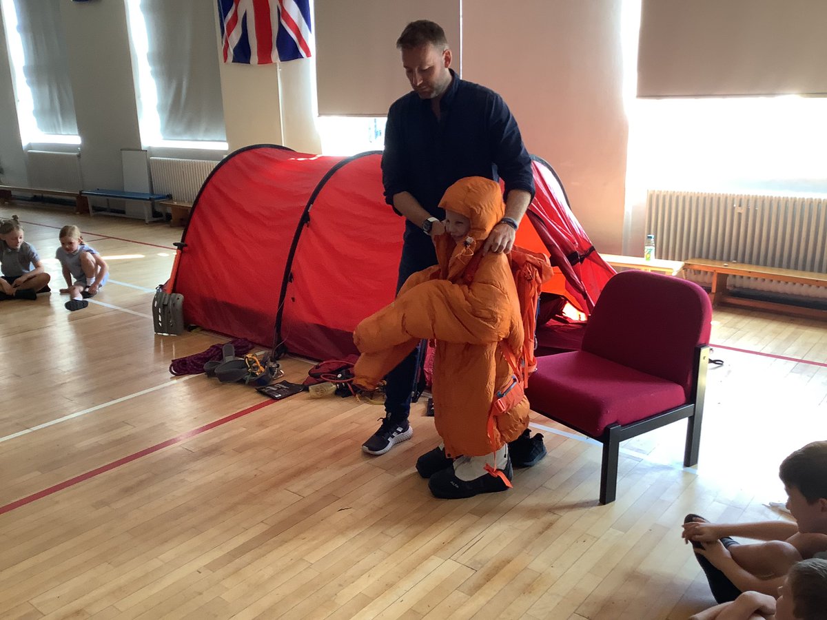 VanGogh_BPS's tweet photo. We are having an amazing morning with @CaptainKetch finding out all about his adventures. @BlackrodPSch https://t.co/NdtuF3cE2u