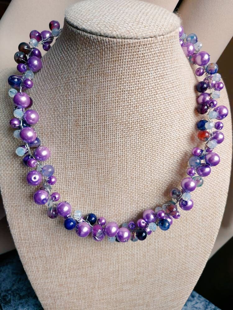 Purple mixed bead, handmade clustered #Necklace. Perfect #Jewellery for #WeddingAccessories , #PromJewelry & #SpecialOccassions
Now on SALE, free UK Delivery 
#ChunkyNecklaces #ShopIndie 

etsy.com/listing/117263…