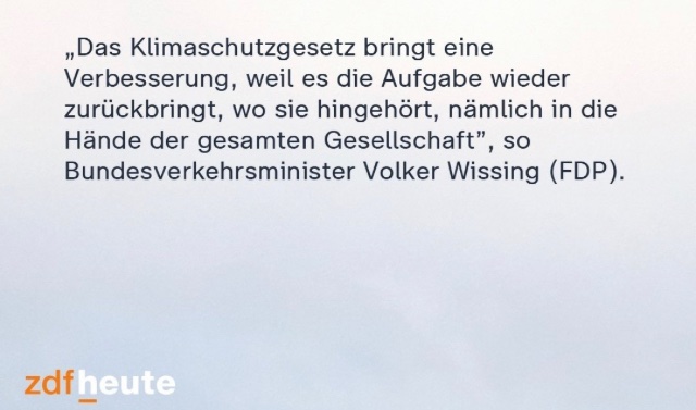 Das ist nicht nur Selbstaufgabe von Politik, sondern auch das Gegenteil einer wehrhaften Klimademokratie - anstatt zu garantieren, dass es Klimaschutz gibt, wird Verantwortung an alle abgewälzt und damit verdünnt.