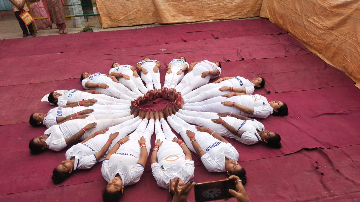 cini_india's tweet photo. #InternationalDayofYoga2023  celebration in association with local #NGOs #NamamiGange Project and #railways  authority in different locations including at CINI-#teenline Counselling Centre. https://t.co/DG0JV6yAk0