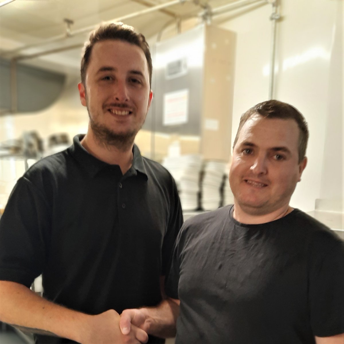 On National Kitchen Porter Day we would like to recognise our KPs who are always there working hard behind the scenes and are an essential part of the kitchen team.
Thank you Bobby, Jonathan, Michael, Logan, Alan and Matthew.
Photo: Connor (CDP) with Bobby (KP)
#kpday