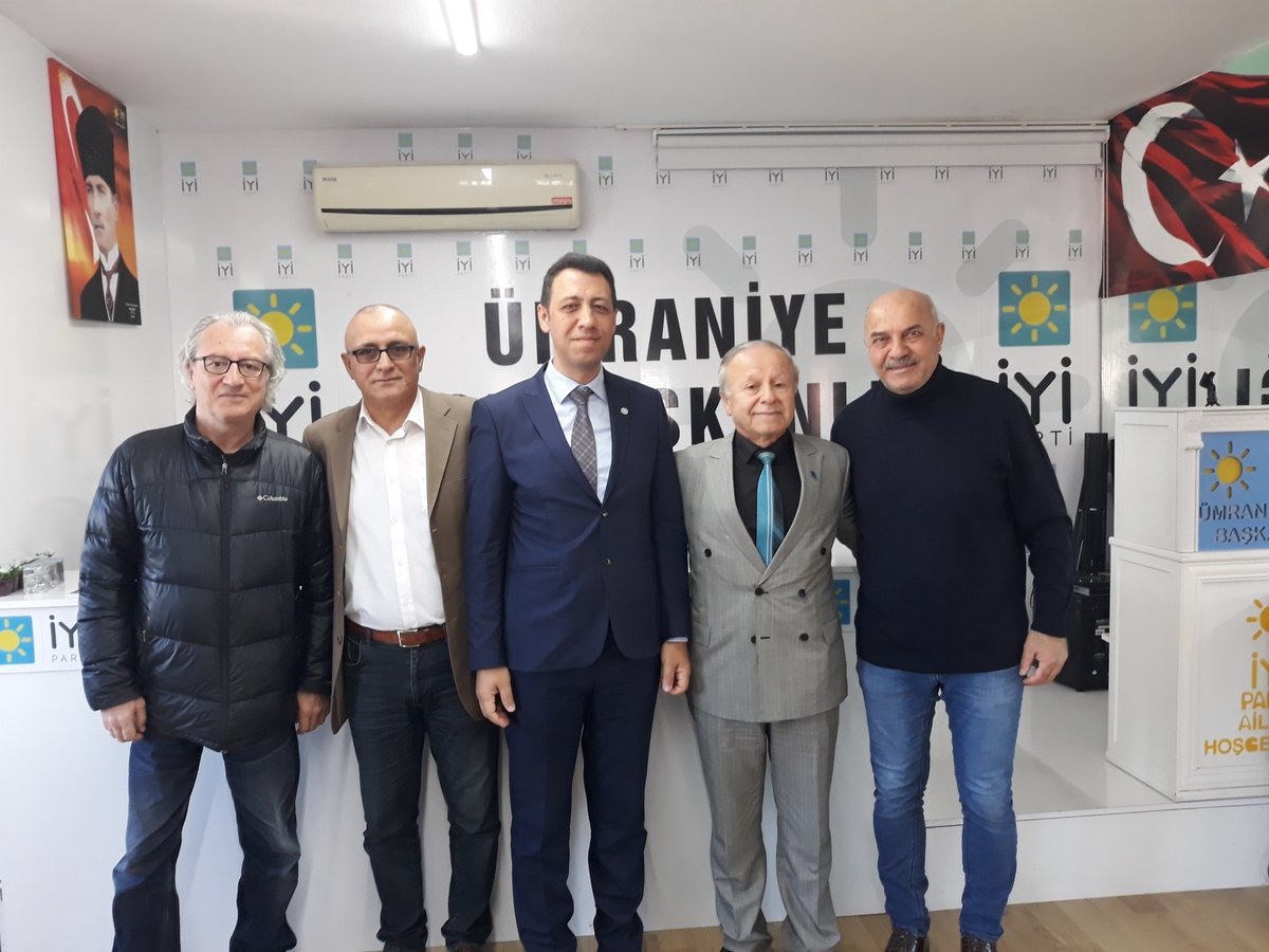 Emre Fazlaoglu 🇹🇷 (@e_fazlaoglu) on Twitter photo #Ümraniye benim her şeyim 35 yıllık evim, yuvam, ailem, çocukluğum ve gençliğim ve bir de üyesi olmakla onur duyduğum İYİ insanların bir arada, gelecek güzel günleri insaa etmek için çabaladıkları #İYİPartiÜmraniye ilçe başkanlığımız.Genel başkanımız sayın <a href="/meral_aksener/">Meral Akşener</a>'in #Ümraniye benim her şeyim 35 yıllık evim, yuvam, ailem, çocukluğum ve gençliğim ve bir de üyesi olmakla onur duyduğum İYİ insanların bir arada, gelecek güzel günleri insaa etmek için çabaladıkları #İYİPartiÜmraniye ilçe başkanlığımız.Genel başkanımız sayın <a href="/meral_aksener/">Meral Akşener</a>'in