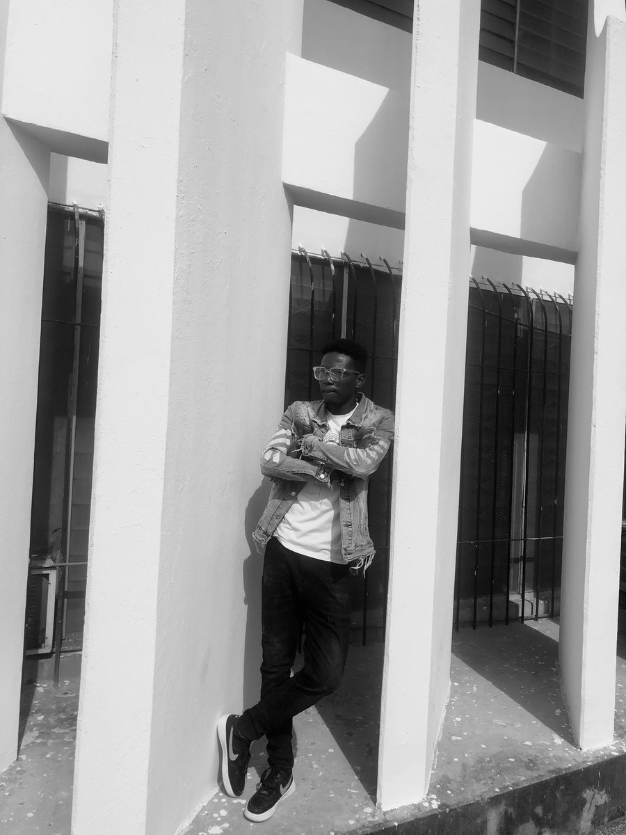 thedavidfayemi's tweet image. Tomorrow I’ll be signing out from @OAUniversity. I’ll be saying farewell to the halls, classrooms, and the fun that made this school special. I’ll be putting away the textbooks and stepping into the world outside the classroom.

Till then, let me drop these here 😇

#OAUTwitter