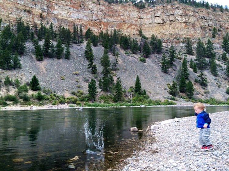 “Rocks in the Water” and Other Life Lessons outdoorfamiliesonline.com/rocks-in-the-w… #OutFam #OutdoorFamilies #Outdoors