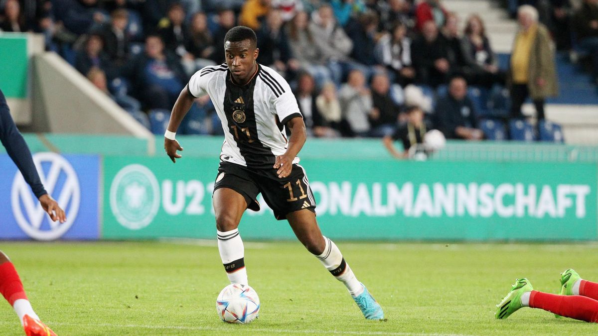 UP NEXT...

It's the turn of Youssoufa Moukoko in the European Under-21 Championship later today! Germany's U21 side faces Israel's U21 side as they hope to open the tournament with a win!

🇩🇪🖤💛
#BVB
