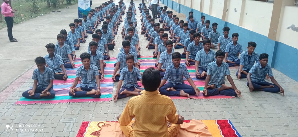 On the  occasion of International yoga day - 2023, We conducted an awareness programme at  Govt. Boys Hr. Sec. School, Parangipettai on the theme of 'Yoga for Vasudhaiva Kutumbakam' Around 240 students and teaching staff were participated.  #MissionLiFE #ChooseLiFE #Merilife