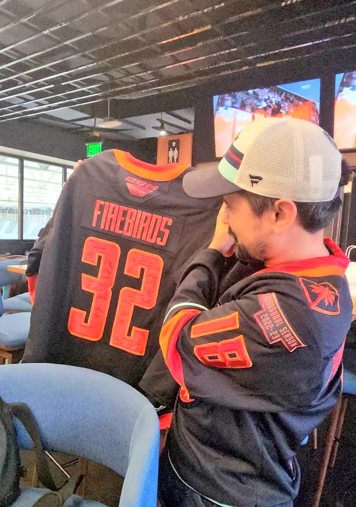 paulbux's tweet photo. It was an unforgettable season from start to finish for the Coachella Valley @Firebirds, going all the way to the Calder Cup Finals Game 7 OT. Awesome group of players. Electric fan atmosphere. This is just the beginning 🔥🌴🏒 https://t.co/jl8uvRsyi9