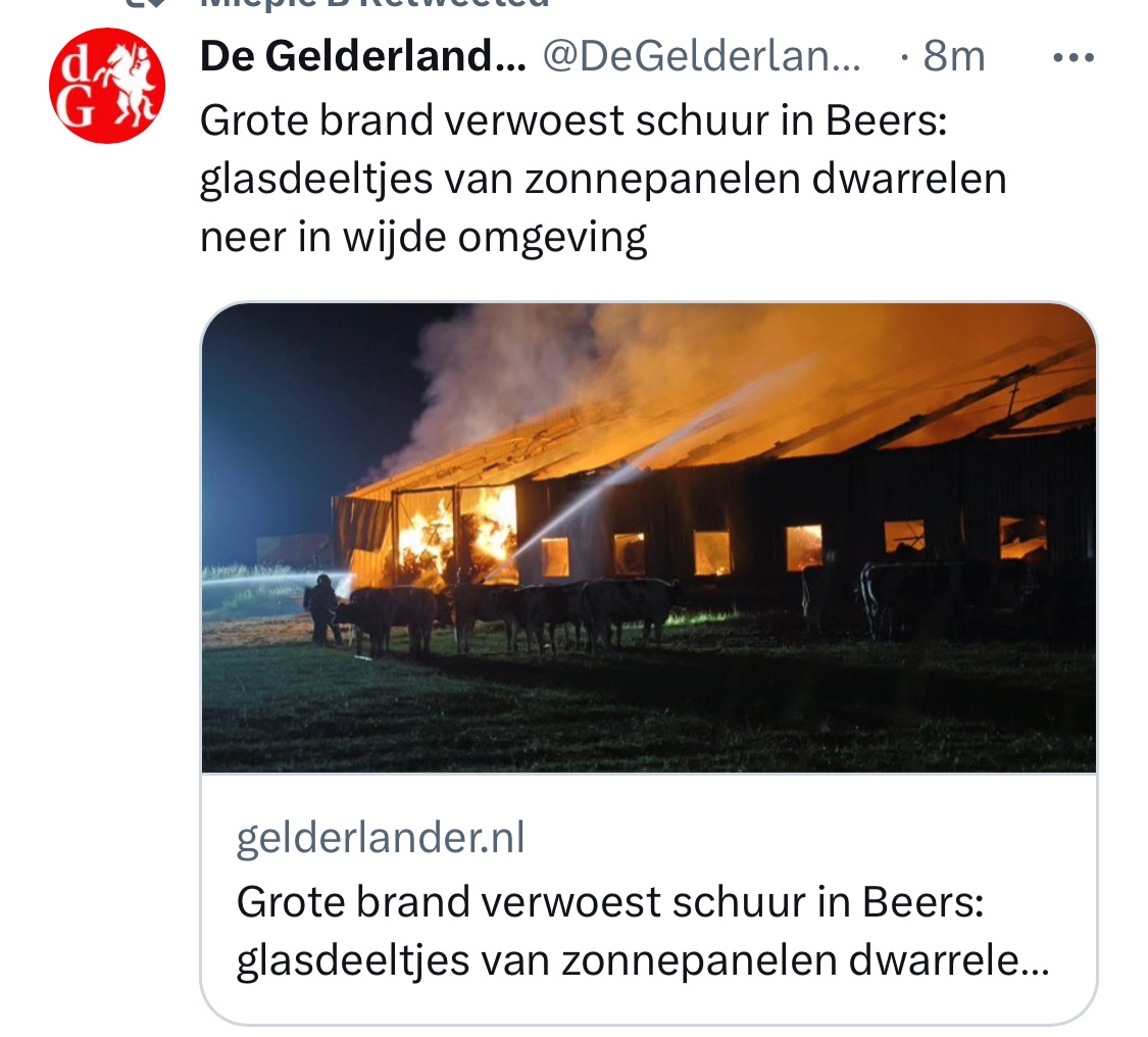 moendebende's tweet photo. Op het moment hoor je dagelijks over één of meerdere grote branden in combinatie met #zonnepanelen.
“Maar de zonnepanelen zijn niet de oorzaak hoor”… nee misschien niet maar wel dat ze daardoor de brand moeilijk uit krijgen en de omgeving flink #vervuild door kleine glasdeeltjes https://t.co/kz7Ode0baM