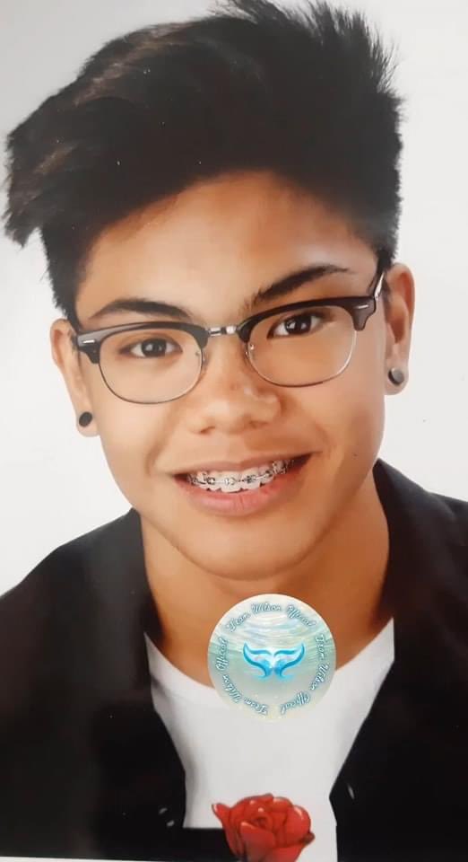 TeamWilsonOFC's tweet photo. Throwback Thursday - COLLEGE MEMORIES
Sharing with you Wilson's School ID pictures when he was still studying at Vienna Business School.
We learned that in Austria, they don't have graduation rights and recognition for Senior High School and below year level. https://t.co/WZOH0jwHFh