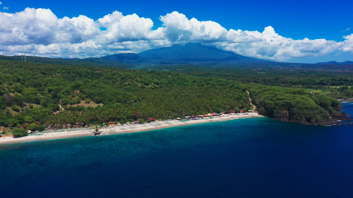 環境スキャンダル：古代グリーンランドの氷がドバイで豪華カクテル用に販売される