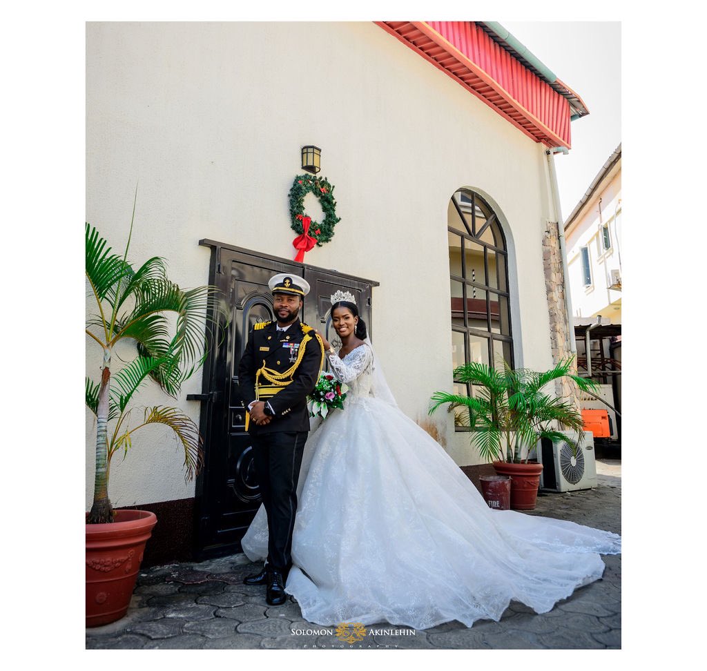 bountti05's tweet photo. I am a Nigerian born, Benin city based portrait, wedding and lifestyle photographer. https://t.co/XCZl30aekN