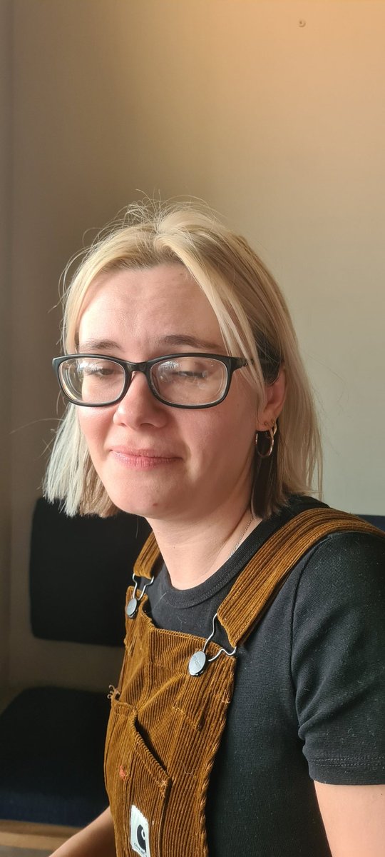 TimSiviter's tweet image. Happy birthday @LoiLlyaa !!! Hope you have the best day 😁