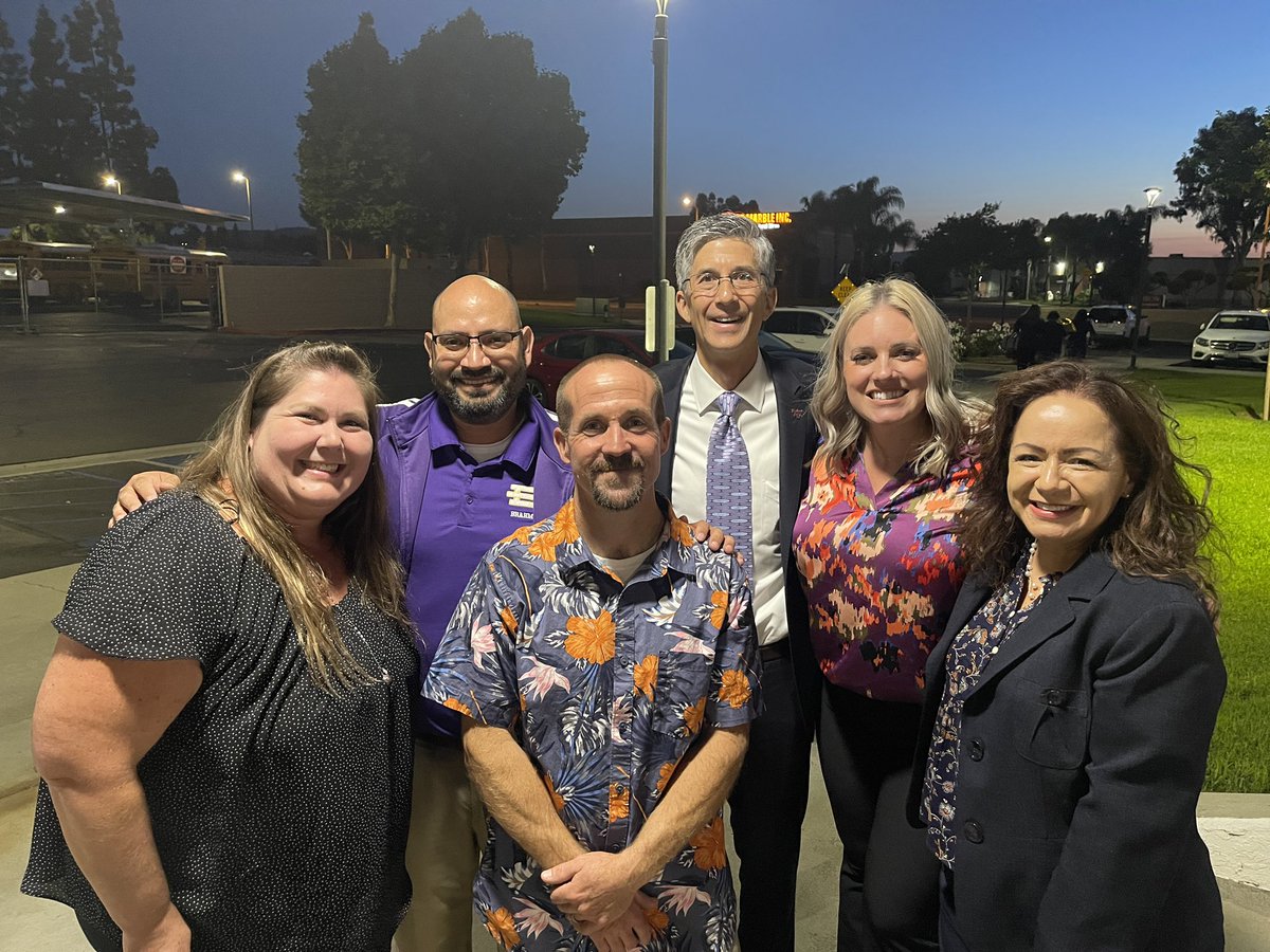 David Hong (@dbhs_principal) on Twitter photo Tonight the WVUSD Board of Trustees approved Mr. David Hong as Principal of Diamond Bar High School! David returns to DBHS where he spent nearly 30 years as an Assistant Principal, Instructional Dean, AP Teacher, and Coach. Welcome home David! <a href="/DiamondBarHS1/">Diamond Bar High School (official)</a> <a href="/WVUSD_Tweet/">Walnut Valley USD</a> Tonight the WVUSD Board of Trustees approved Mr. David Hong as Principal of Diamond Bar High School! David returns to DBHS where he spent nearly 30 years as an Assistant Principal, Instructional Dean, AP Teacher, and Coach. Welcome home David! <a href="/DiamondBarHS1/">Diamond Bar High School (official)</a> <a href="/WVUSD_Tweet/">Walnut Valley USD</a>