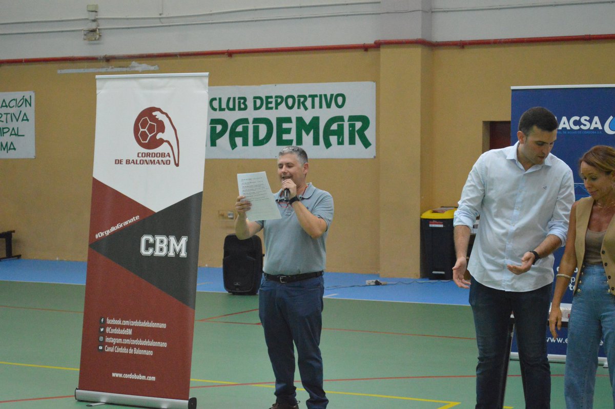 Necesitamos muchos José Flores en el balonmano. Gracias <a href="/joseflores091/">Jose Flores</a>