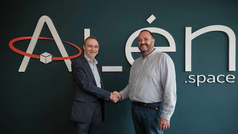 vozvigo's tweet photo. La multinacional GMV compra Alén Space, la empresa de nanosatélites de Nigrán https://t.co/EefK8FGqWD https://t.co/30CCwjSYOQ